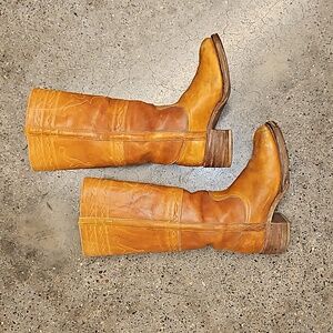 Frye Women's Tall Leather Boots - Tan